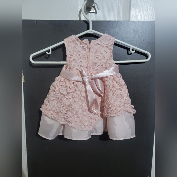6-9mnth pink 💗 dress - Picture 2 of 3